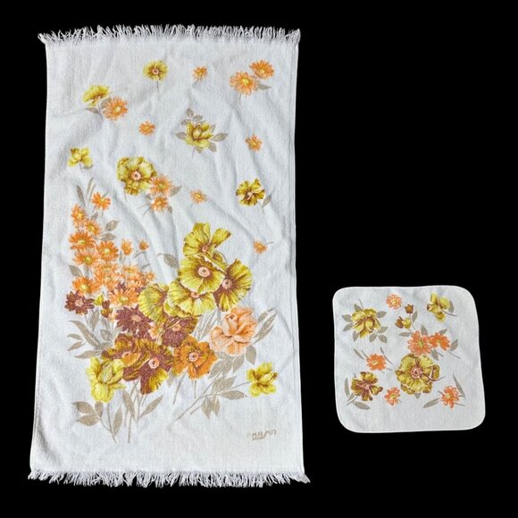 Vintage Floral Bath Towel Washcloth Set 1970s Dundee USA Yellow Orange Flowers - Picture 2 of 10